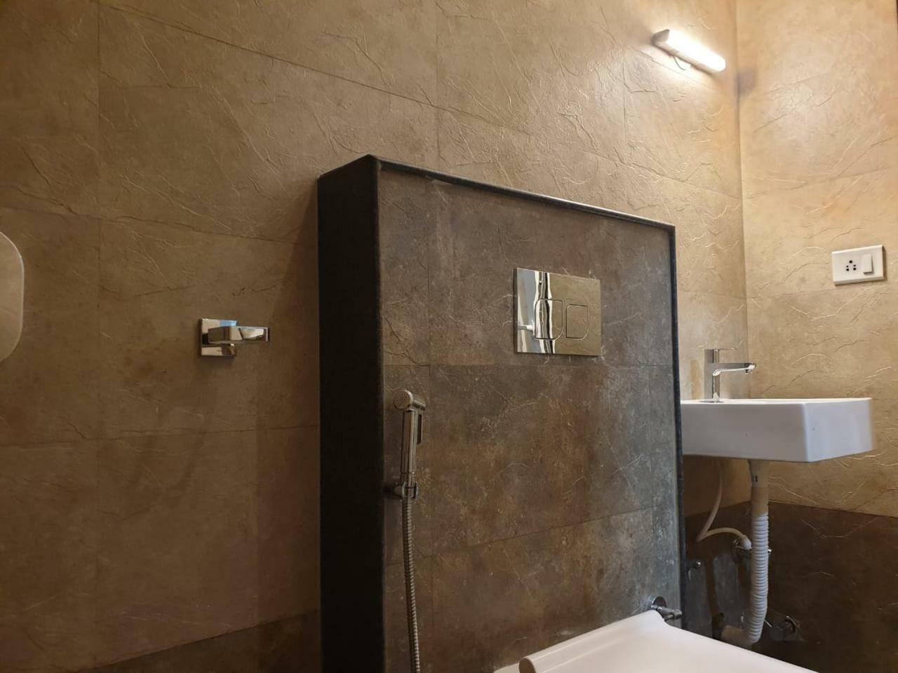 بوهفانيشفار The Rooftop Cabana, A Homestay المظهر الخارجي الصورة
